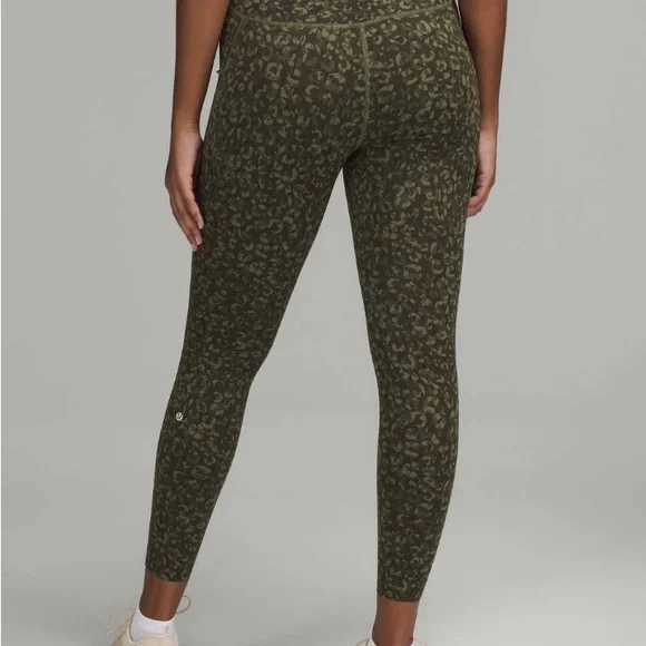 Lululemon Base Pace High-Rise Tight 28" Size 10 - Picture 11 of 11